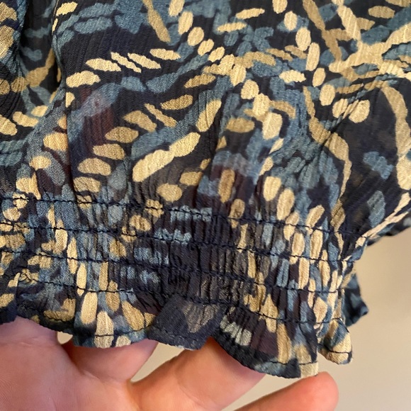 Blouse - Picture 3 of 5